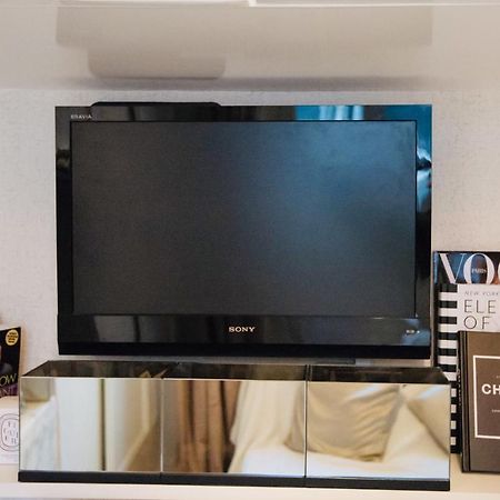 Fully Equipped Studio In The Heart Of Paris - Area Champs Elysees Bagian luar foto